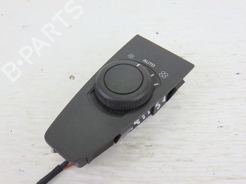 Used Climate control CITROËN C4 Grand Picasso I (UA_) 2.0 HDi 150 (150 hp) 8492884
