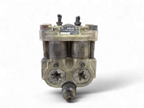 Used ABS pump BMW 7 (E32) 735 i, iL (211 hp) 29331572