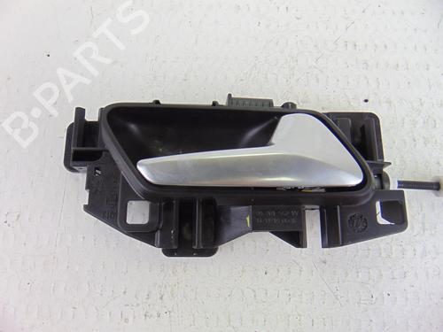 Used Rear right interior door handle PEUGEOT 3008 II SUV (MC_, MR_, MJ_, M4_) 1.6 BlueHDi 120 (120 hp) 10149913