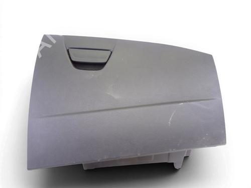 Porta-luvas Porta-luvas FORD FOCUS III Turnier 1.5 TDCi ECOnetic (105 hp) 34098716 34098716