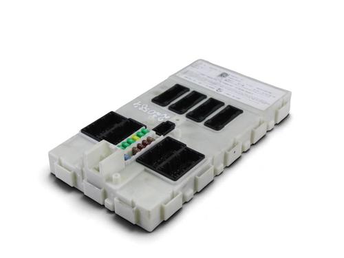 fuse-box-bmw-2-gran-tourer-f46-2014-40011186 main image