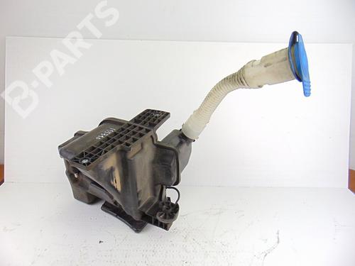 Used Windscreen washer tank Windscreen washer tank SEAT TOLEDO IV (KG3) 1.6 TDI (105 hp) 9515077 9515077
