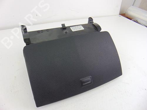 Used Display monitor MERCEDES-BENZ C-CLASS (W204) C 180 Kompressor (204.046) (156 hp) 11351029