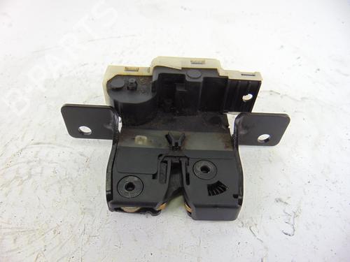 Tailgate lock RENAULT MEGANE II (BM0/1_, CM0/1_) 1.4 16V (BM0B, CM0B) (98 hp) 10923513