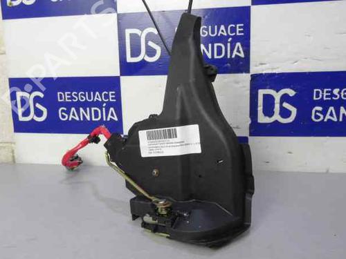 Used Rear left lock TOYOTA RAV 4 II (_A2_) 2.0 D 4WD (CLA20_, CLA21_, CLA20R, CLA21R) (116 hp) 7719493