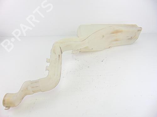 Used Windscreen washer tank FORD FIESTA V (JH_, JD_) 1.6 TDCi (90 hp) 9364332