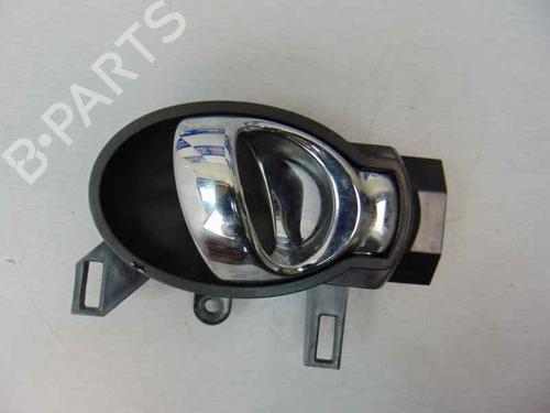 Used Front right interior door handle NISSAN JUKE (F15) 1.5 dCi (110 hp) 7726631