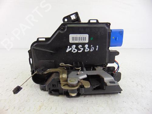 Used Front right lock VW PHAETON (3D1, 3D2, 3D3, 3D4, 3D6, 3D7, 3D8, 3D9) 3.0 V6 TDI 4motion (224 hp) 10345229