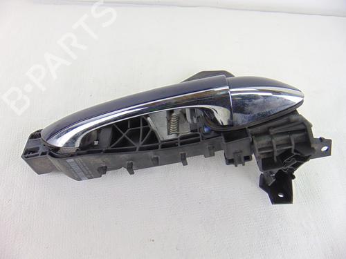 Højre fortil udvendigt håndtag MERCEDES-BENZ B-CLASS Sports Tourer (W245) B 200 (245.233) (136 hp) 12432202