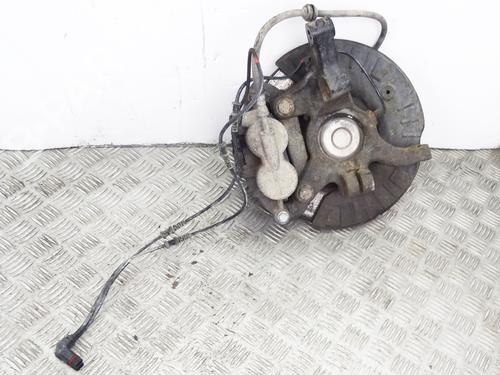Used Left front steering knuckle MERCEDES-BENZ VITO / MIXTO Van (W639) [2003-2025]  16215200
