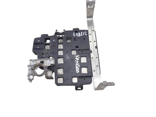 Fuse box RENAULT KANGOO / GRAND KANGOO II (KW0/1_) | BP22635751E1