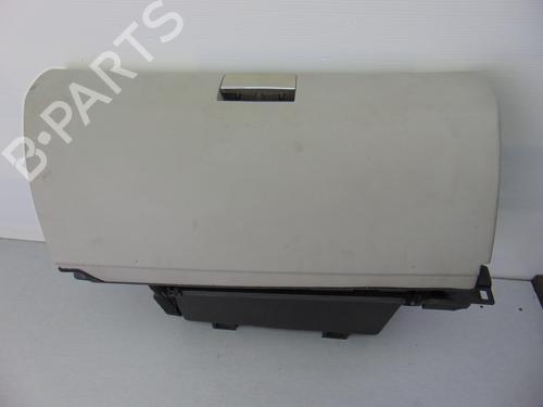 Used Glove box MERCEDES-BENZ A-CLASS (W169) A 200 TURBO (169.034, 169.334) (193 hp) 8130451