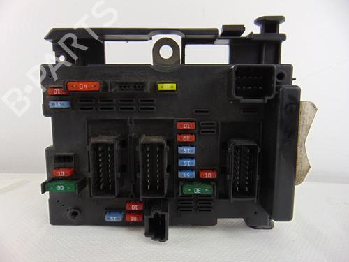 Used Fuse box PEUGEOT 307 Break (3E) 2.0 HDI 110 (107 hp) 11416167