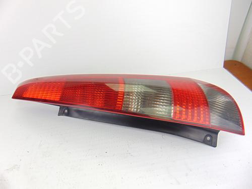 Used Right taillight FORD FIESTA V (JH_, JD_) 1.6 TDCi (90 hp) 9364328