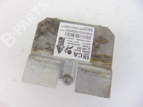 Used ECU airbags ECU airbags OPEL CORSA D (S07) 1.3 CDTI (L08, L68) (90 hp) 8220725 8220725