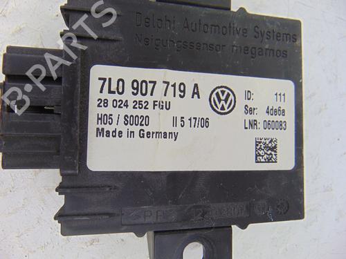 Elektronisk modul VW PHAETON (3D1, 3D2, 3D3, 3D4, 3D6, 3D7, 3D8, 3D9) 3.0 V6 TDI 4motion | BP10345249M83 