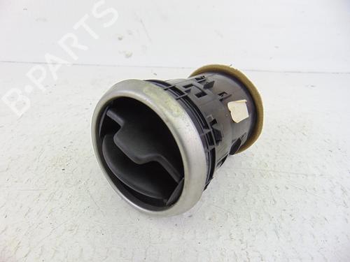 Air vent NISSAN QASHQAI / QASHQAI +2 I (J10, NJ10, JJ10E) 1.5 dCi (106 hp) 68760JD10A | 68760JD10A |