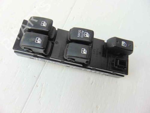 Used Left front window switch HYUNDAI TUCSON (JM) 2.0 CRDi (113 hp) 7864828