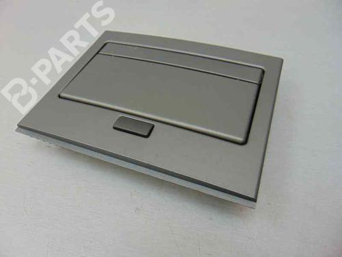 Used Interior roof light Interior roof light BMW 7 (E65, E66, E67) 730 d (218 hp) 7727653 7727653