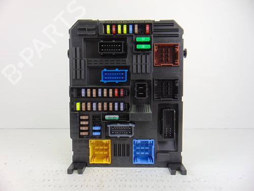 Used Fuse box DS DS 3 / DS 3 CROSSBACK (UR_, UC_, UJ_) 1.2 PureTech 130 (URHNSS) (131 hp) 9762035