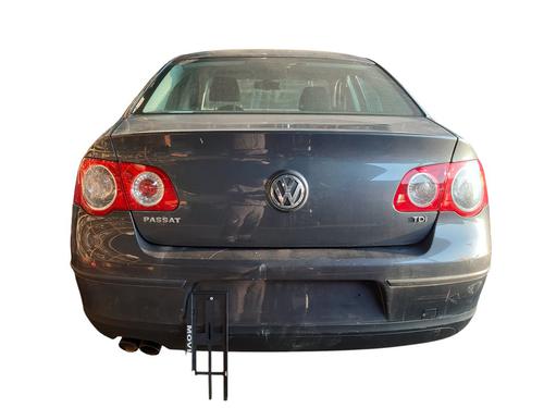 Left front door VW PASSAT B6 (3C2) 2.0 TDI | BP24905669C2 