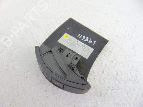 Used Switch VW PHAETON (3D1, 3D2, 3D3, 3D4, 3D6, 3D7, 3D8, 3D9) 3.0 V6 TDI 4motion (224 hp) 10345247