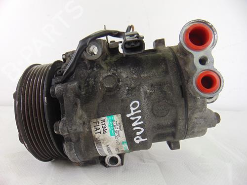 Used AC compressor FIAT GRANDE PUNTO (199_) 1.4 16V (199BXG1B, 199AXG1B) (95 hp) 12432117