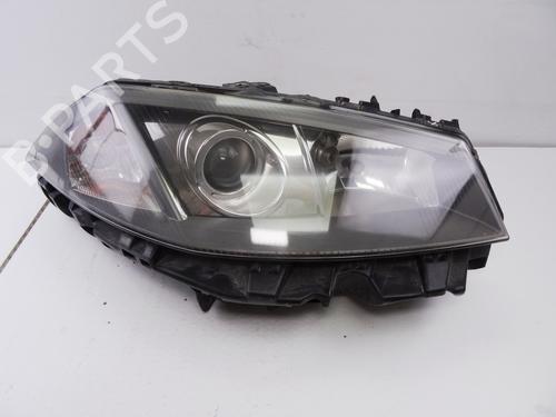 Faro destro RENAULT MEGANE II Saloon (LM0/1_) 1.9 dCi (LM0G, LM1G, LM2C) (120 hp) 17474003