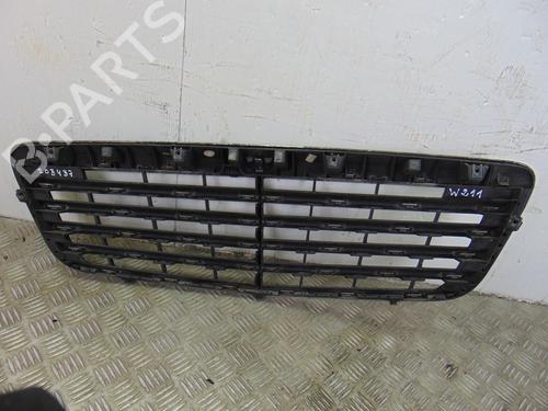 Grille MERCEDES-BENZ E-CLASS (W211) E 320 CDI (211.022) | BP11698778C40 
