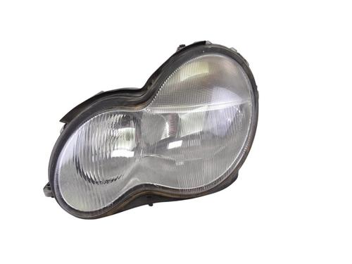 Used Left headlight Left headlight MERCEDES-BENZ C-CLASS (W203) C 220 CDI (203.006) (136 hp) 32411332 32411332