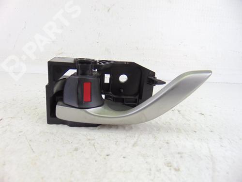 Used Front left interior door handle Front left interior door handle MAZDA 3 (BM, BN) 2.2 D (150 hp) 10732254 10732254
