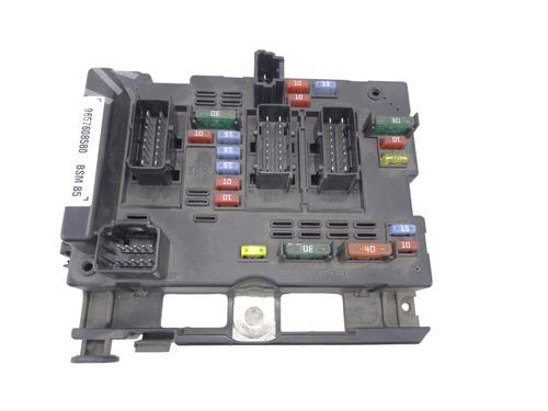 Used Fuse box PEUGEOT 307 Break (3E) 1.6 HDi 110 (109 hp) 19106401