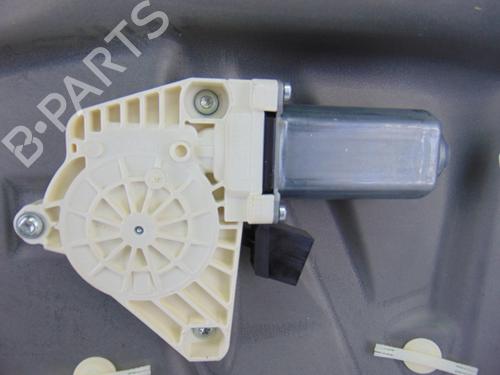 Front right window mechanism MERCEDES-BENZ B-CLASS Sports Tourer (W245) B 200 (245.233) | BP12432195C23 