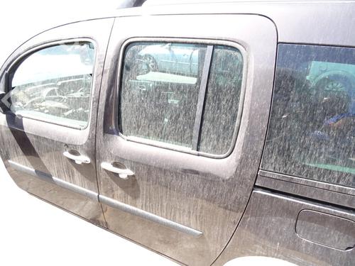 Used Left slide door RENAULT KANGOO / GRAND KANGOO II (KW0/1_) 1.5 dCi 90 (KW05, KW08, KW0G, KW11) (90 hp) 28729405