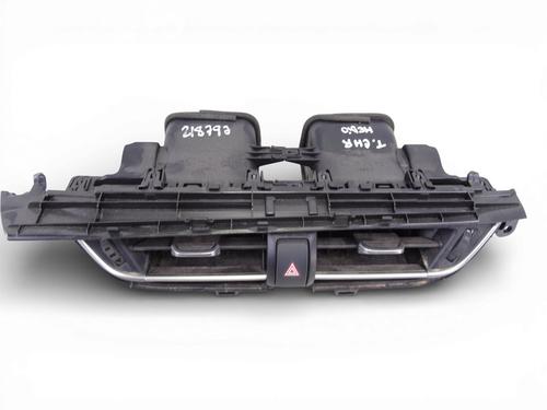 air-vent-toyota-c-hr-_x1_-2016-32266157 main image