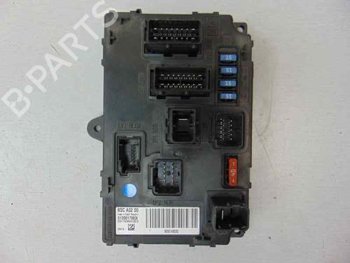 Used Fuse box PEUGEOT 407 (6D_) [2004-2011]  7729479