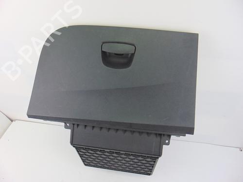 Dashboardkastje SEAT IBIZA IV ST (6J8, 6P8) 1.2 TDI (75 hp) 6J1857103 | 6J1857103 |