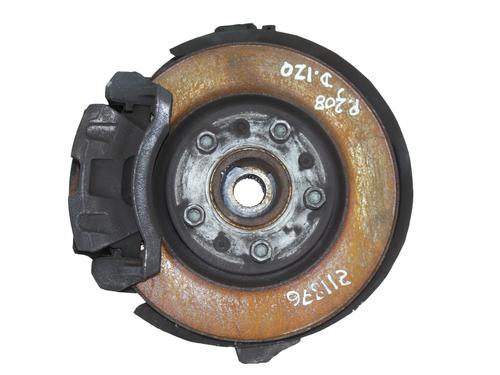 Used Right front steering knuckle PEUGEOT 308 II (LB_, LP_, LW_, LH_, L3_) [2013-2021]  19545544