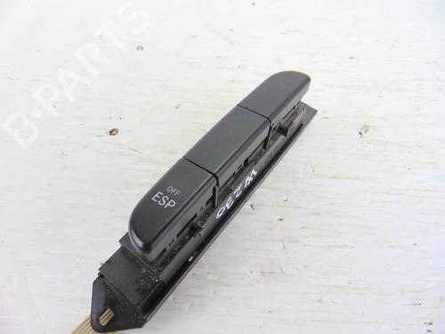 Used Switch MERCEDES-BENZ SL (R230) 500 (230.475) (306 hp) 8792979