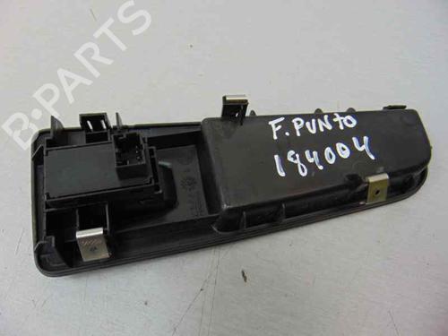 Right front window switch FIAT PUNTO EVO (199_) 1.3 D Multijet (199AXC1A, 199BXC1A, 199AXT1A, 199BXT1A) | BP7728670I26 