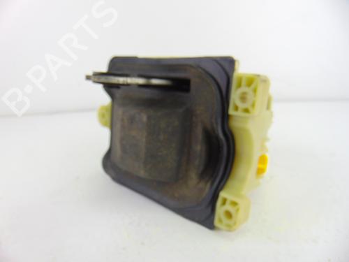 Gear lever MERCEDES-BENZ C-CLASS (W204) C 180 Kompressor (204.046) | BP11351030M90 