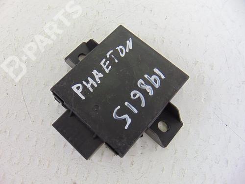 Used Electronic module Electronic module VW PHAETON (3D1, 3D2, 3D3, 3D4, 3D6, 3D7, 3D8, 3D9) 3.0 V6 TDI 4motion (224 hp) 10345249 10345249