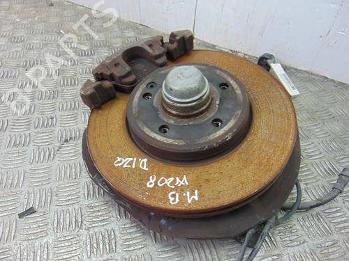 Left front steering knuckle MERCEDES-BENZ CLK (C208) CLK 230 Kompressor (208.347) | BP7730371M25 