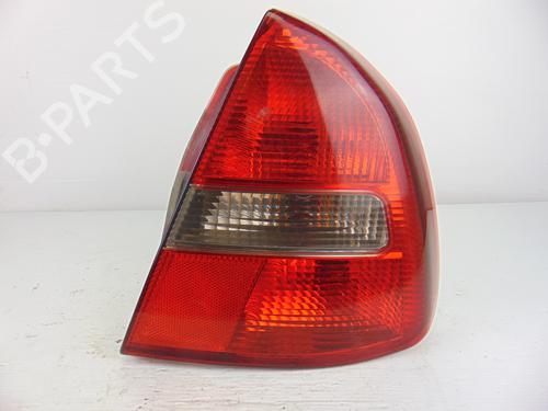 Højre baglygte MITSUBISHI CARISMA (DA_) 1.9 DI-D (DA5A) (102 hp) 8882858