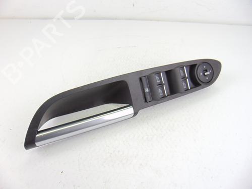 Used Left front window switch FORD KUGA II (DM2) 2.0 TDCi (150 hp) 7716880