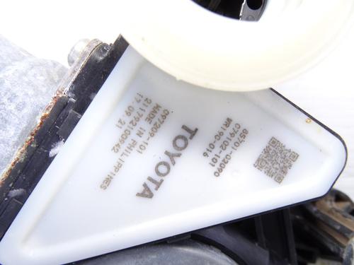 Front left window mechanism TOYOTA COROLLA Saloon (_E21_) 1.6 VVTi (ZRE210) | BP30836626C22