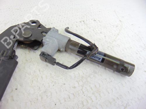 Front right belt tensioner BMW 5 (E39) 525 i | BP10680332C88 