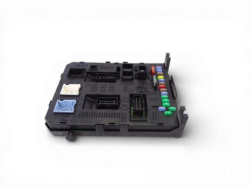 fuse-box-citroen-c4-i-lc_-2004-2005-2006-2007-2008-2009-2010-2011-2012-2013-2014-31627787 main image