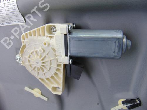 Front right window mechanism MERCEDES-BENZ A-CLASS (W169) A 200 TURBO (169.034, 169.334) | BP8130459C23 
