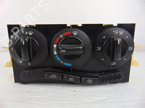 Used Climate control MERCEDES-BENZ A-CLASS (W168) A 160 (168.033, 168.133) (102 hp) 8887870